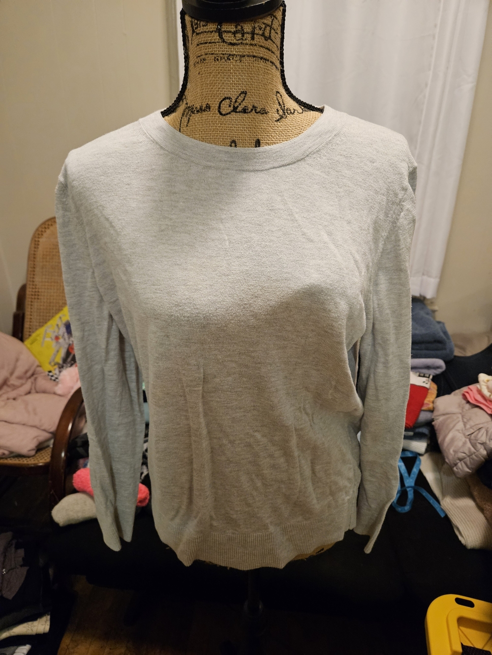 Banana Republic Light Gray Crewneck Sweater - Women